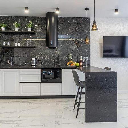 Лучшие Апартаменты На 2 Этаже В Жк Seven Kiev Extérieur photo