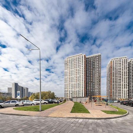 Лучшие Апартаменты На 2 Этаже В Жк Seven Kiev Extérieur photo